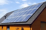 農(nóng)村屋頂光伏發(fā)電有沒有輻射?光伏發(fā)電利弊分析!