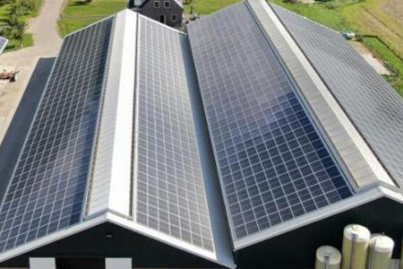 光伏發(fā)電站選并網(wǎng)還是離網(wǎng)?需不需要蓄電池?