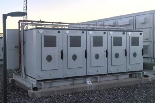 為何需要電力儲能？它能保持發電和用電平衡！ 圖1